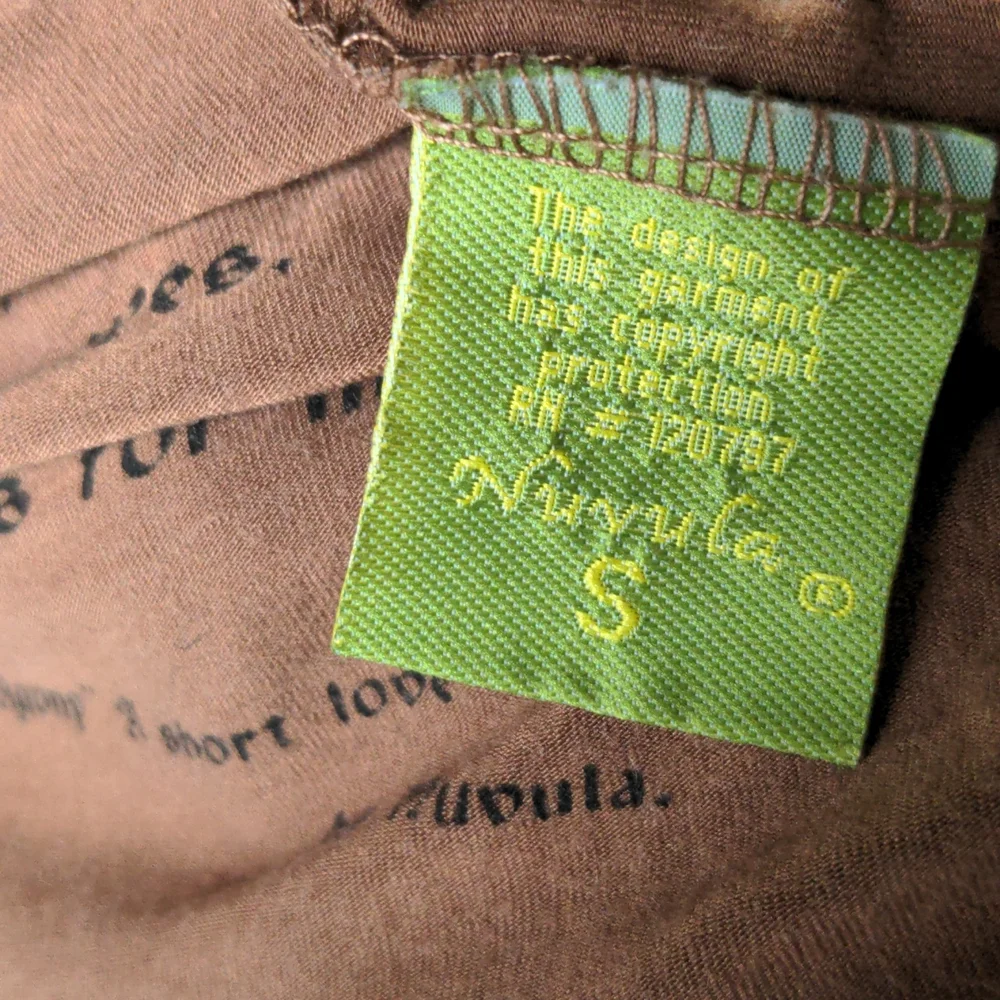 Graphic Tee - Picture 7 of 8